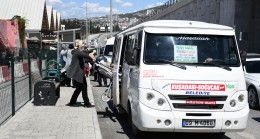 YABANCI TURİSTLER TOPLU TAŞIMAYA YÖNELİYOR