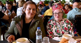 KUŞADASI’NDA ‘3 ARALIK DÜNYA ENGELLİLER GÜNÜ’ KUTLANDI