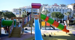 KUŞADASI’NIN PARKLARINDA YENİLENME VE BAKIM ZAMANI