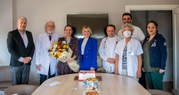 KUŞADASI BELEDİYESİ’NDEN SAĞLIK ÇALIŞANLARINA TIP BAYRAMI ZİYARETİ