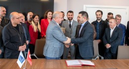 KUŞADASI BELEDİYESİ’NDE TOPLU İŞ SÖZLEŞMESİ İMZALANDI