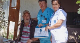 KUŞADASI BELEDİYESİ EVDE BAKIM BİRİMİNDEN BABALAR GÜNÜ ZİYARETİ