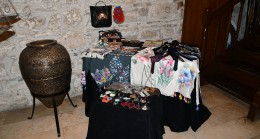 ‘RENKLİ TASARIMLAR’ SERGİSİ İBRAMAKİ SANAT GALERİSİ’NDE AÇILDI