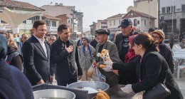 BAŞKAN ÖMER GÜNEL’DEN SINDIRGI’YA DAYANIŞMA ZİYARETİ