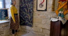 KUŞADASI’NDA HAT SANATI KEÇE İLE BULUŞTU