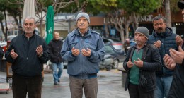 KUŞADASI BELEDİYESİ’NDEN 6 ŞUBAT DEPREM ŞEHİTLERİ İÇİN KUR’AN VE LOKMA HAYRI