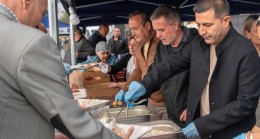 KUŞADASI BELEDİYESİ’NDEN RAMAZAN AYI BOYUNCA 18 BİN KİŞİLİK İFTAR YEMEĞİ