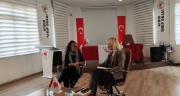 Mine Söğüt okurlarıyla buluştu