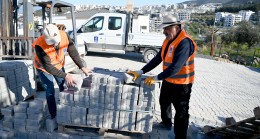 KUŞADASI BELEDİYESİ’NDEN KENT GENELİNDE KESİNTİSİZ YOL MESAİSİ