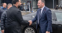 BAŞKAN VEKİLİ TAHSİN DEMİRTAŞ’TAN TAKSİCİ ESNAFINA ZİYARET