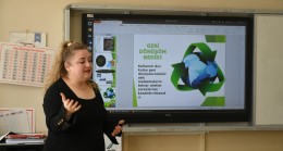 KUŞADALI ÖĞRENCİLERE ÇEVRE VE GERİ DÖNÜŞÜM EĞİTİMİ DÜZENLENDİ