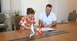 KUŞADASI BELEDİYESİ’NDEN KADIKALESİ-ANAİA HÖYÜĞÜ KAZILARINA KESİNTİSİZ DESTEK