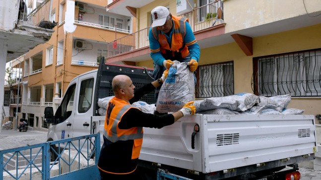 KASIM AYINDA 1144 HANEYE KÖMÜR YARDIMI YAPILDI