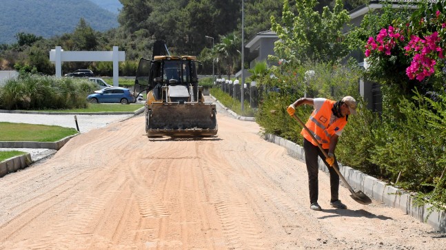 GÜZELÇAMLI MAHALLESİ HİZMET ÇAĞINI YAŞAMAYA DEVAM EDİYOR