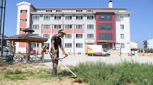 KUŞADASI BELEDİYESİ OKULLARI YENİ EĞİTİM YILINA HAZIRLAMAYA DEVAM EDİYOR