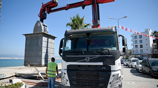 KUŞADASI KENT TEMİZLİĞİNDE YENİ DÖNEM: “ÇÖP SAATİ” UYGULAMASI