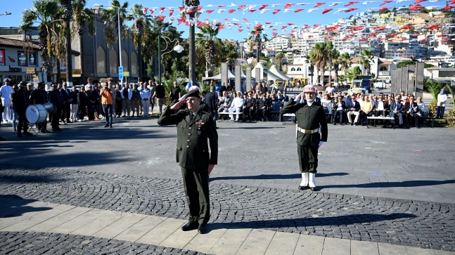 KUŞADASI’NDA GAZİLER GÜNÜ KUTLANDI