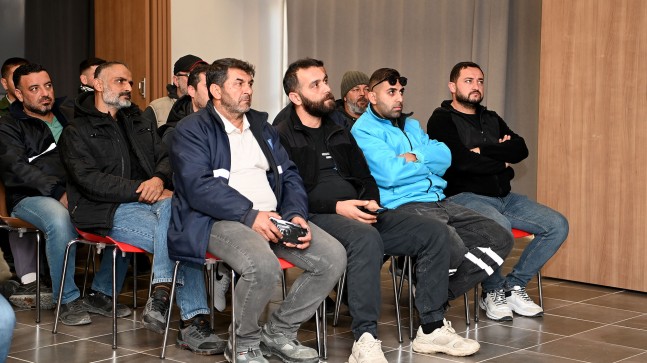 TEMİZLİK İŞLERİ MÜDÜRLÜĞÜ PERSONELİNE ‘GÜVENLİ SÜRÜŞ EĞİTİMİ’