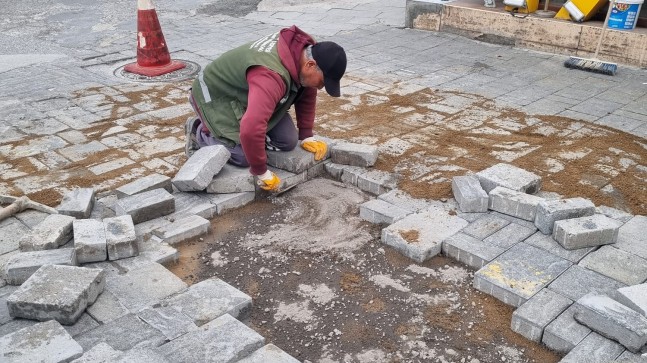 ACİL MÜDAHALE BİRİMİ YOL YAPIM VE BAKIM ÇALIŞMALARINI SÜRDÜRÜYOR