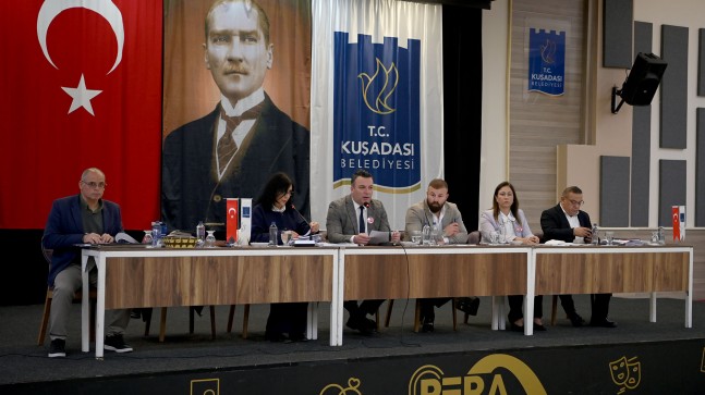KUŞADASI BELEDİYE MECLİSİ’NDE KESİNTİSİZ HİZMET VURGUSU