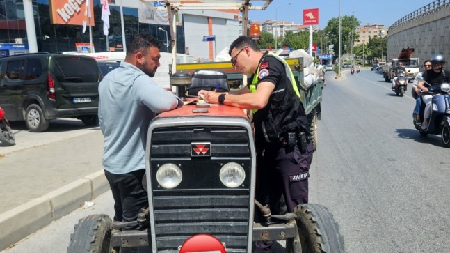 KUŞADASI’NDA UYGUNSUZ HAFRİYAT KAMYONLARINA CEZA