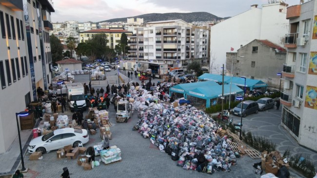 Kuşadası’ndan yardım köprüsü