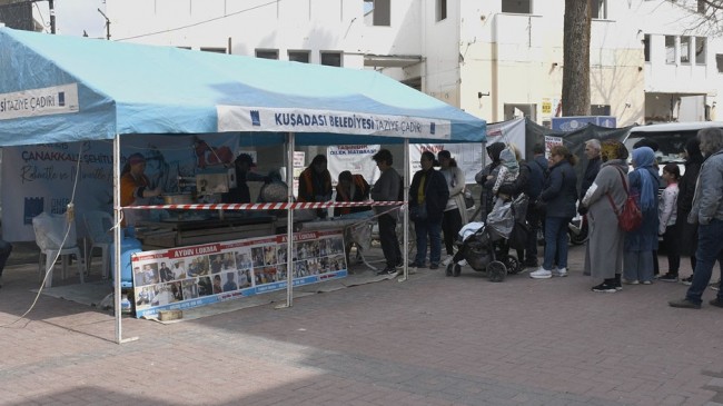 KUŞADASI BELEDİYESİ’NDEN ÇANAKKALE ŞEHİTLERİ İÇİN LOKMA HAYRI