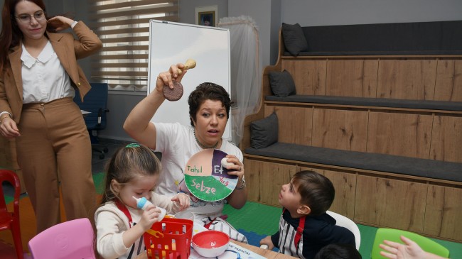 ‘ANNE BABA ÇOCUK EĞİTİM MERKEZİ’ EBEVEYN VE ÇOCUKLARIN GÖZDESİ OLDU