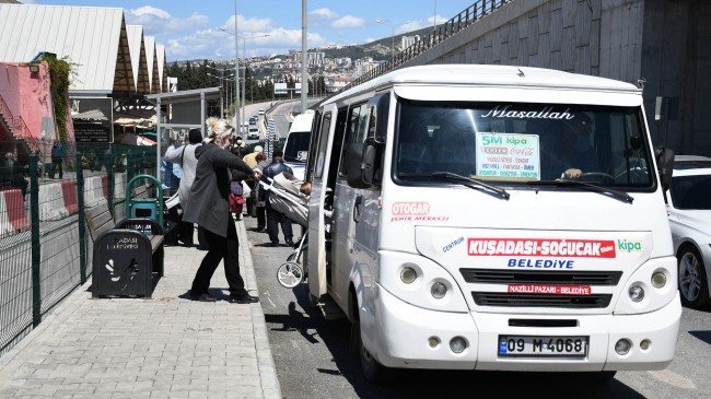 YABANCI TURİSTLER TOPLU TAŞIMAYA YÖNELİYOR