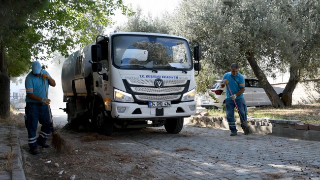 KUŞADASI BELEDİYESİ’NDEN KENT GENELİNDE SONBAHAR TEMİZLİĞİ