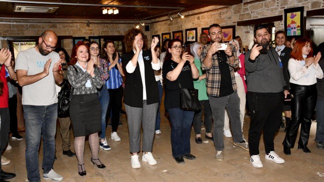 İBRAMAKİ SANAT GALERİSİ KAPILARINI ÇOK ÖZEL BİR SERGİYE AÇTI