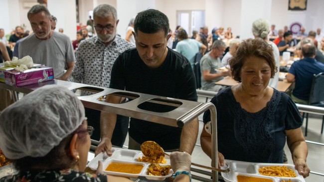 BAŞKAN ÖMER GÜNEL MATEM ORUCU AÇMA YEMEĞİNE KATILDI