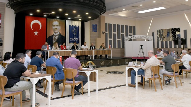 KUŞADASI BELEDİYESİ’NİN 2025 YILI BÜTÇESİ ONAYLANDI