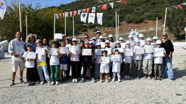 NEOPOLİS KÜÇÜK HEYKELTIRAŞLARI MİSAFİR ETTİ