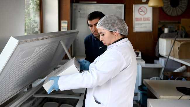 KUŞADASI BELEDİYESİ YILBAŞI ÖNCESİNDE HİJYEN DENETİMLERİNİ SIKLAŞTIRDI