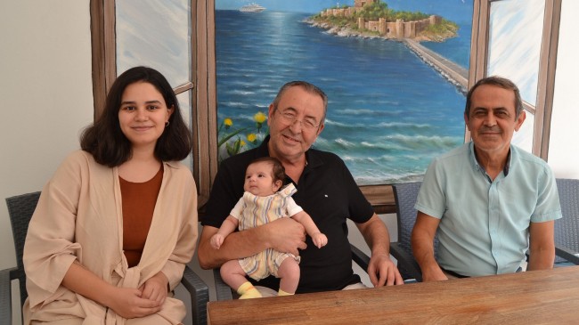 KUŞADASI’NIN TEOMAN BEBEĞİ İLACINA KAVUŞTU