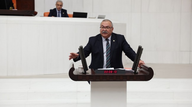 CHP’li Bülbül, Aydın’da gençlerin göç sorununa dikkat çekti: “Aydın gençlerini elinde tutamıyor”