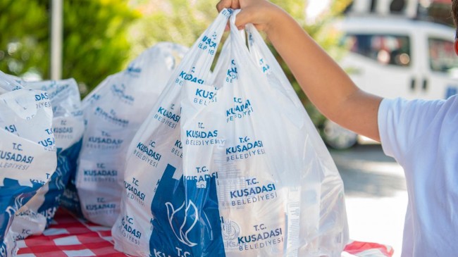 KUŞADASI BELEDİYESİ’NİN BESLENME ÇANTASI DESTEĞİ BU YIL 1400 ÇOCUĞA ULAŞACAK